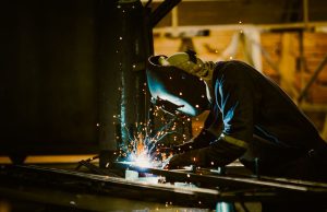 Kurs spawacza MAG 135 w Gliwicach — jak wygląda szkolenie, egzamin i uprawnienia?